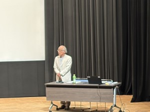 講師　９９